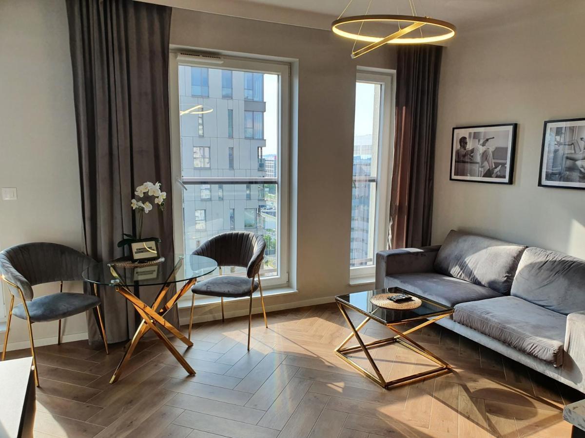 15 Pietro Sokolska 30 Towers Apartments - New- Lux- Parking- Sauna- Gym- And Good View From 15Th Floor Katowice Exteriör bild